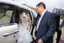 Hooded-Yemeni-Bride.jpg